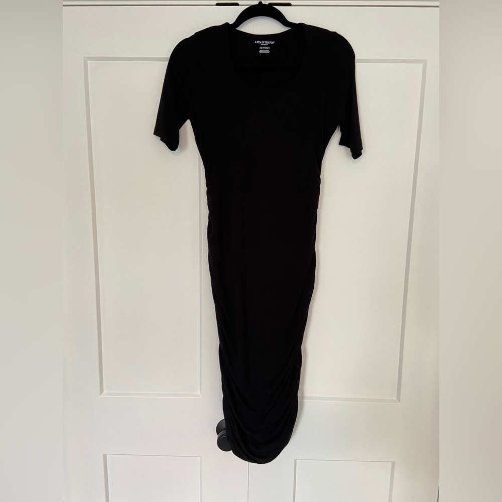 A Pea in the Pod Black Fitted Maternity Dress